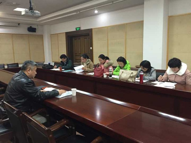 徐岩副校长参加leyu(中国)大外拓展部党支部专题组织生活